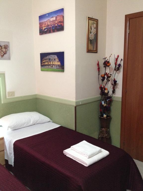 Rome Rainbow Guest House ห้อง รูปภาพ
